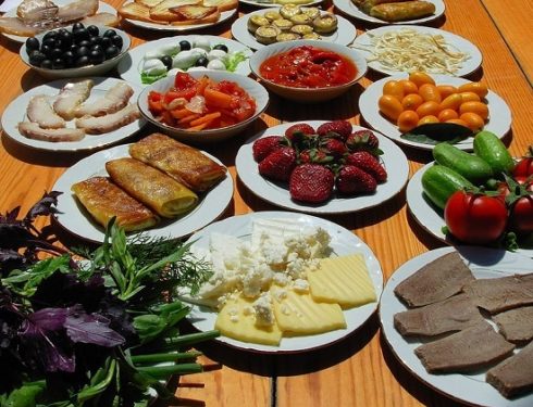 Health tip: How to Avoid Overeating During the Holy Month of Ramadan